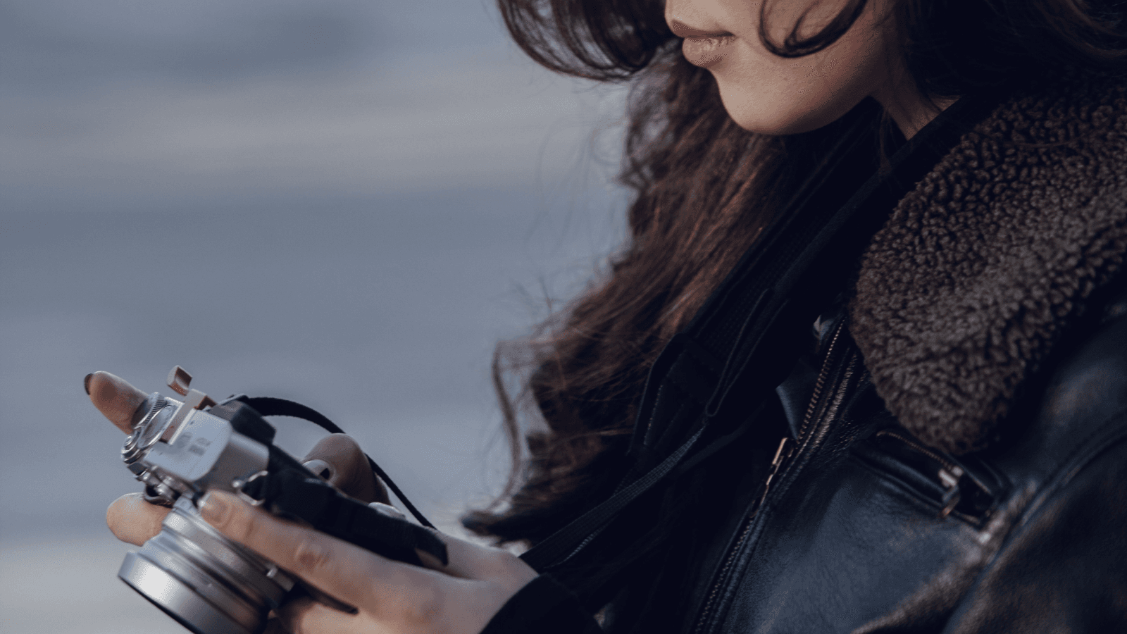 Private Photos on Dating Apps: How to Share Safely
